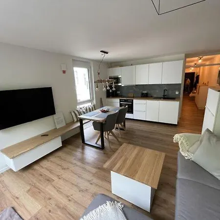 8 Apartamento