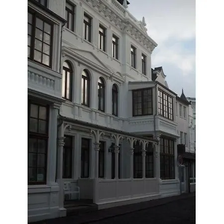 8 Apartamento